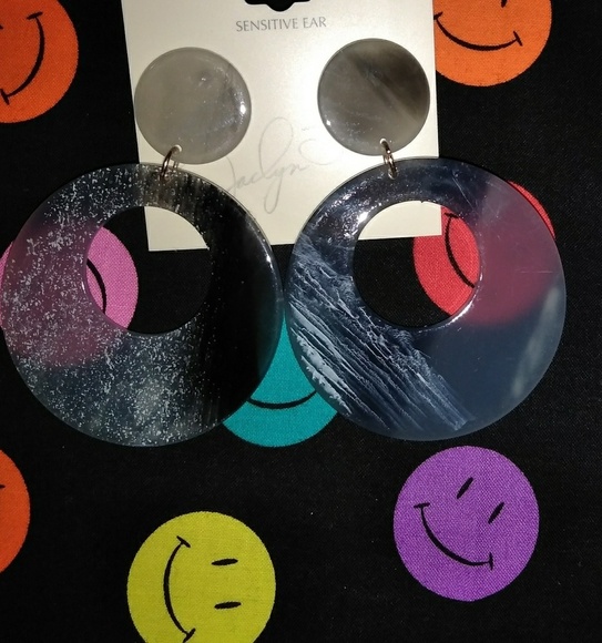 Jacklyn smith earrings - Picture 4 of 4